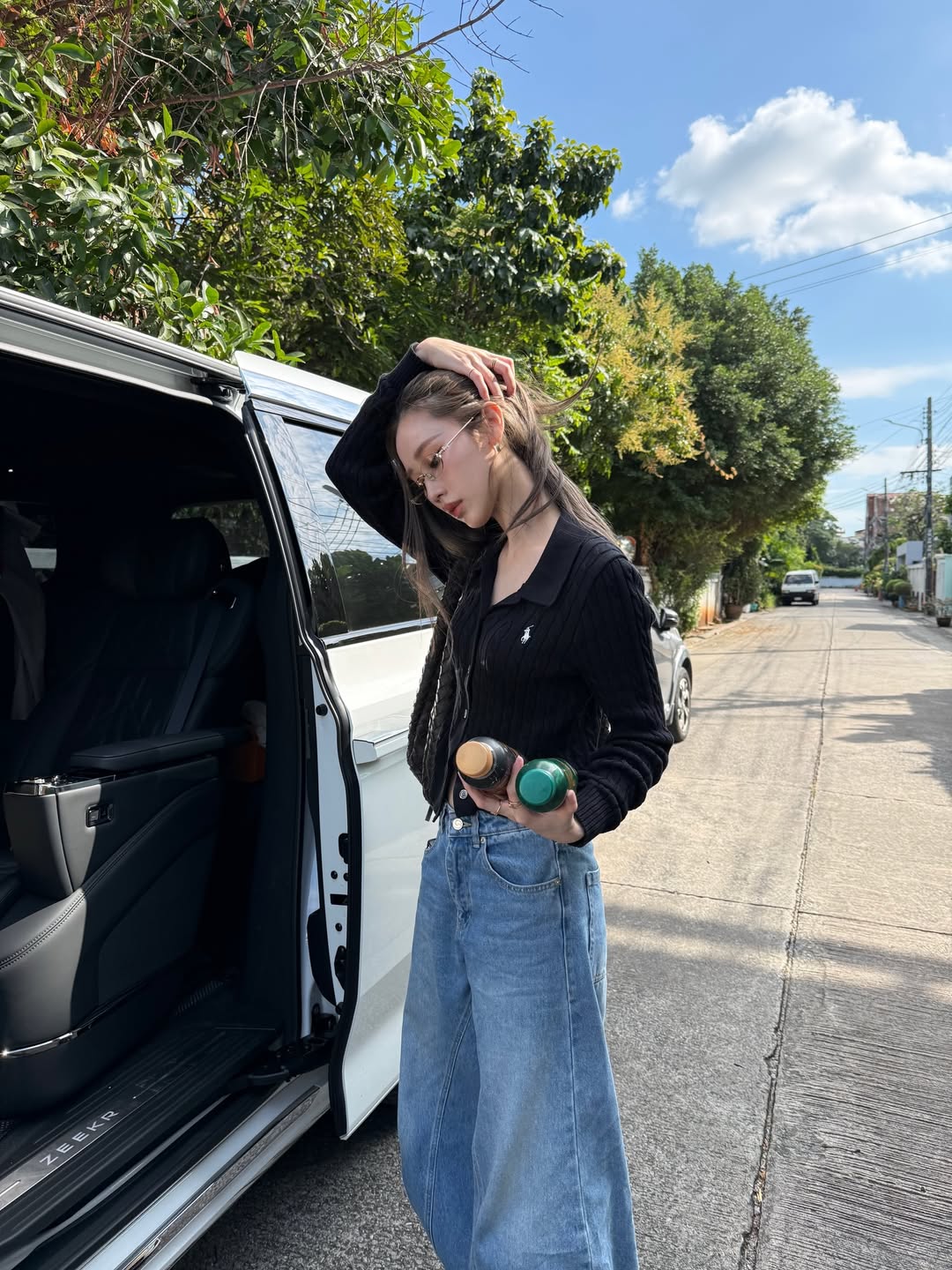 เจน - รมิดา จีรนรภัทร