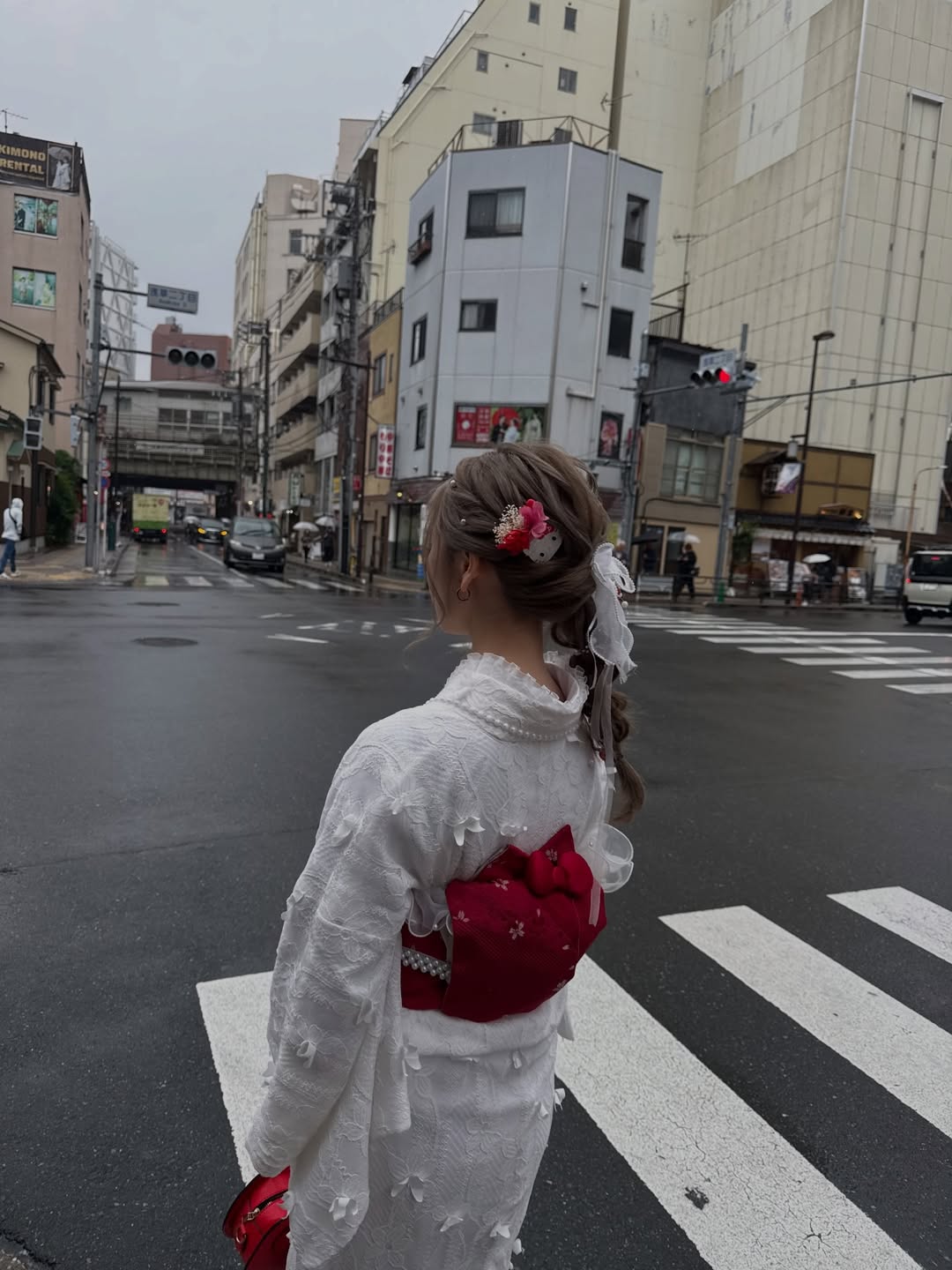 เจน - รมิดา จีรนรภัทร