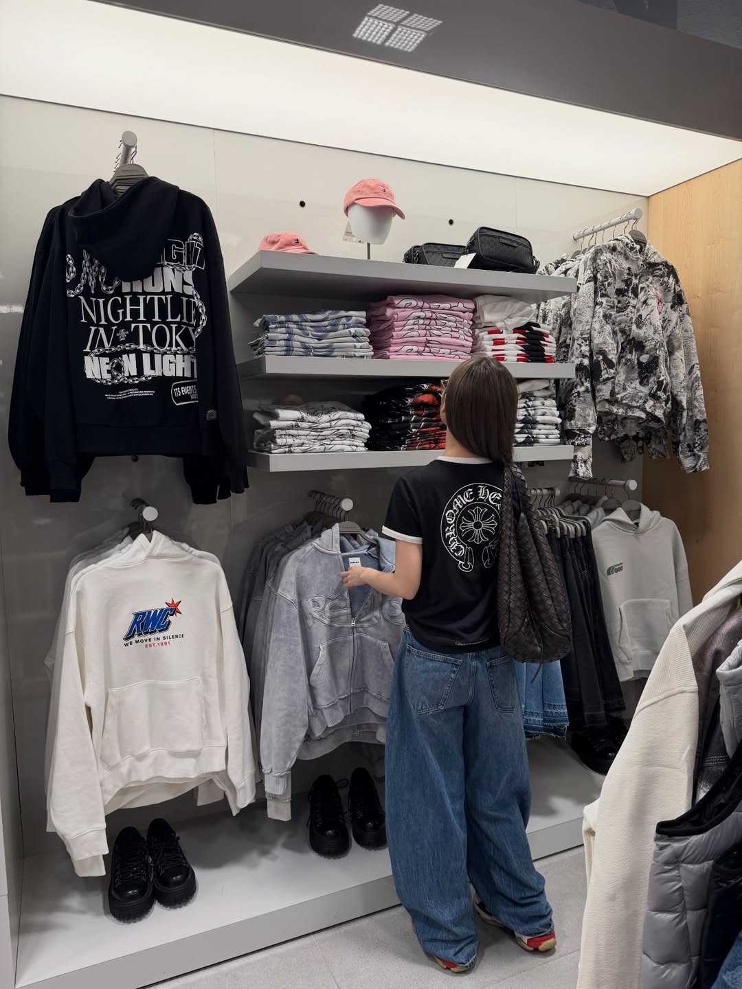 เจน - รมิดา จีรนรภัทร