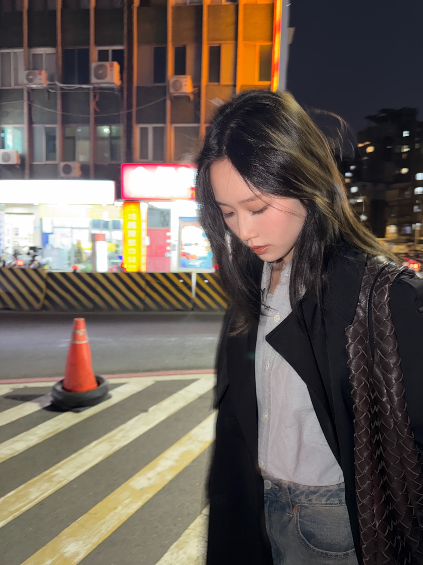 เจน - รมิดา จีรนรภัทร