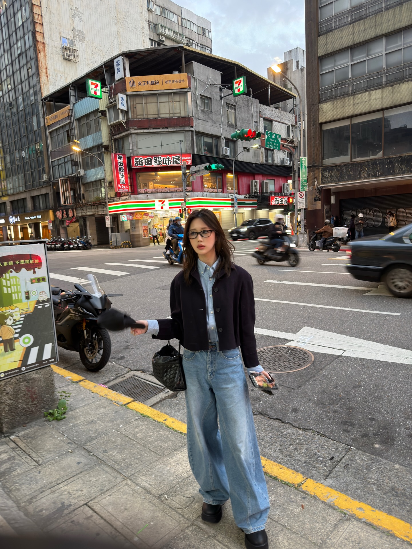 เจน - เมธิกา จีรนรภัทร