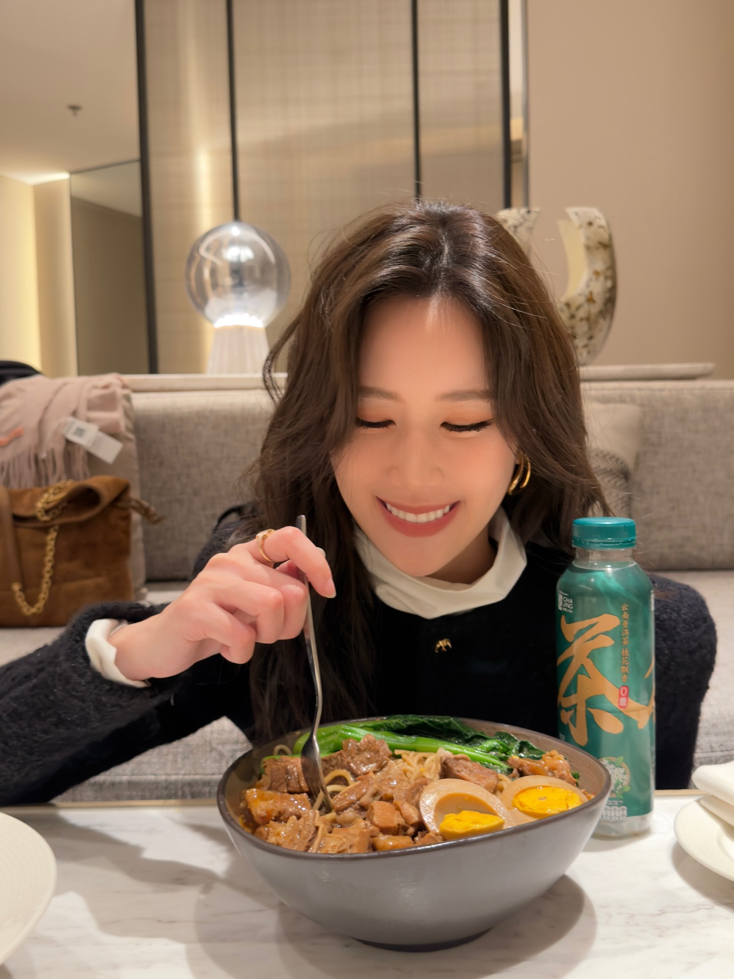 เจน - เมธิกา จีรนรภัทร