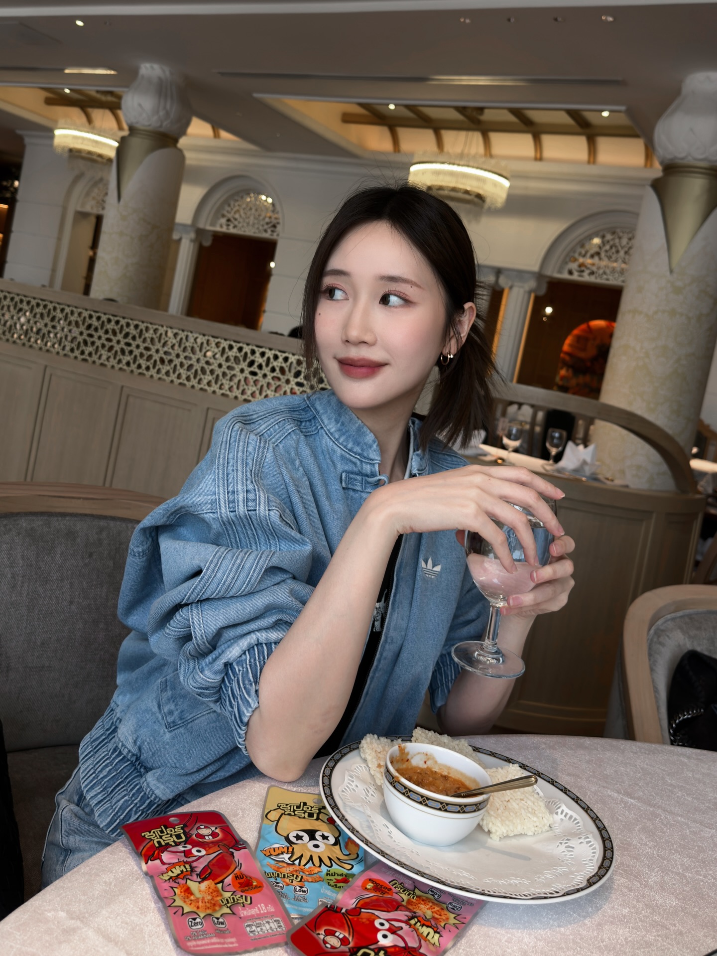 เจน - เมธิกา จีรนรภัทร