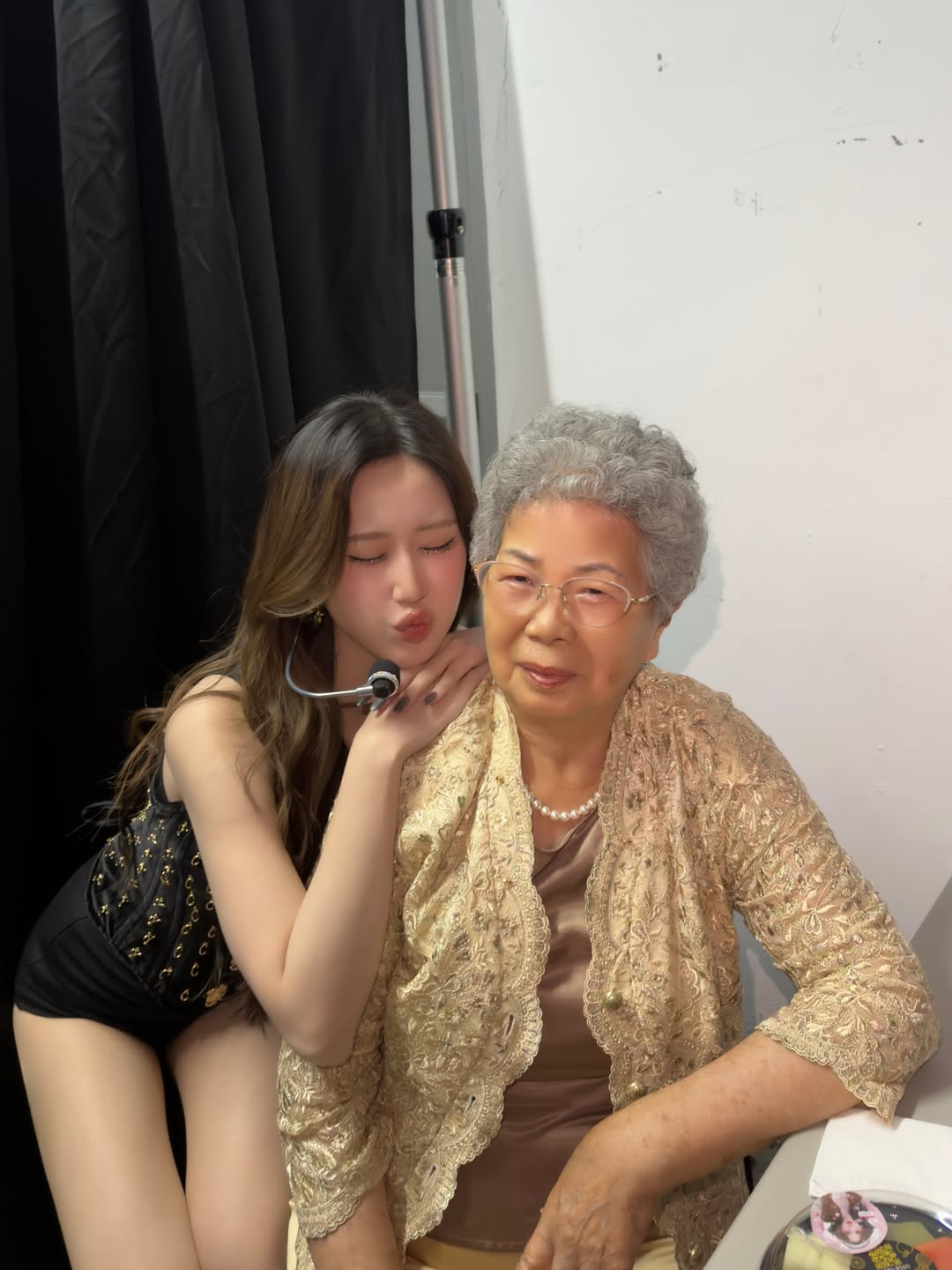 เจน - เมธิกา จีรนรภัทร