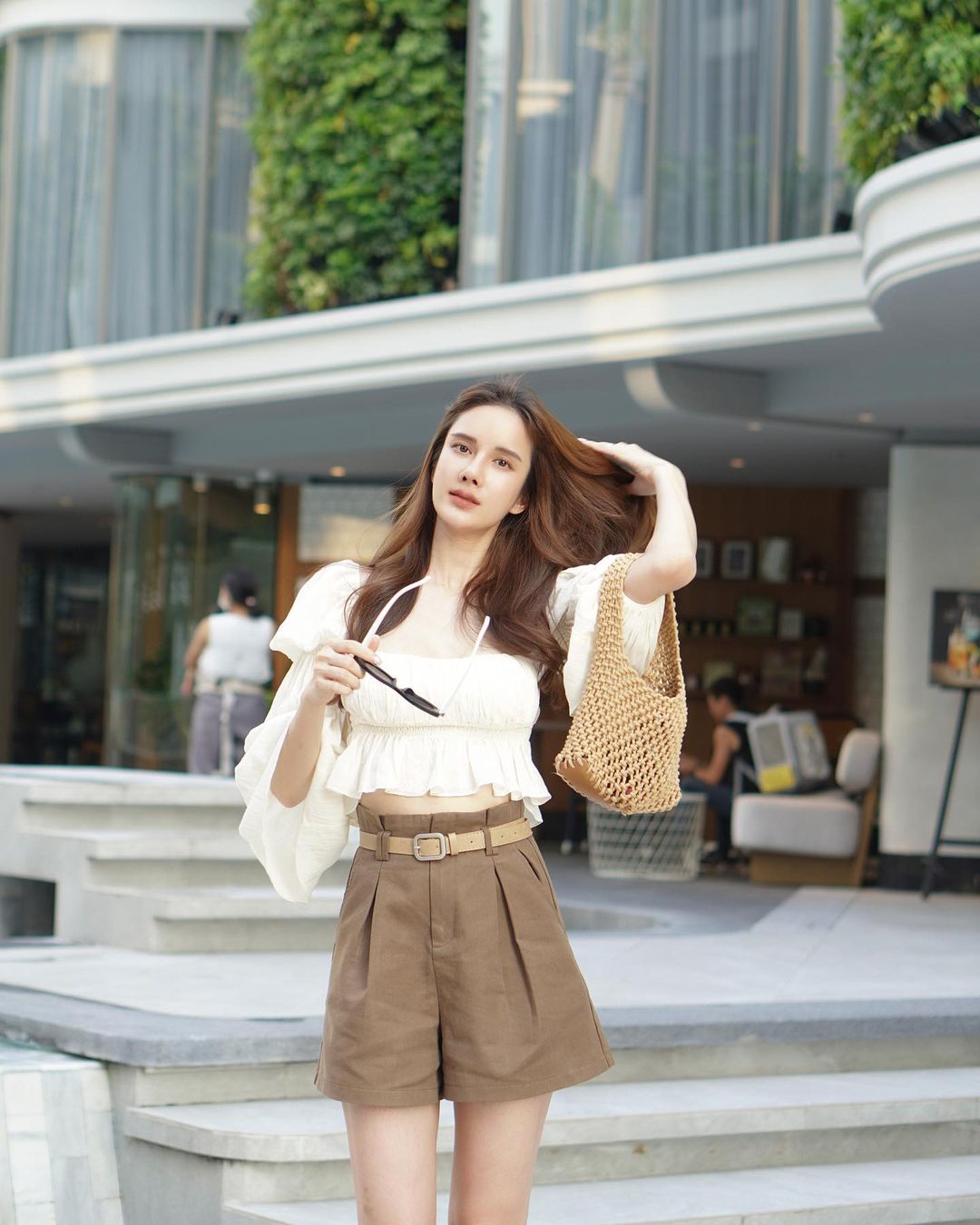 เนย - ปภาดา กลิ่นสุมาลย์