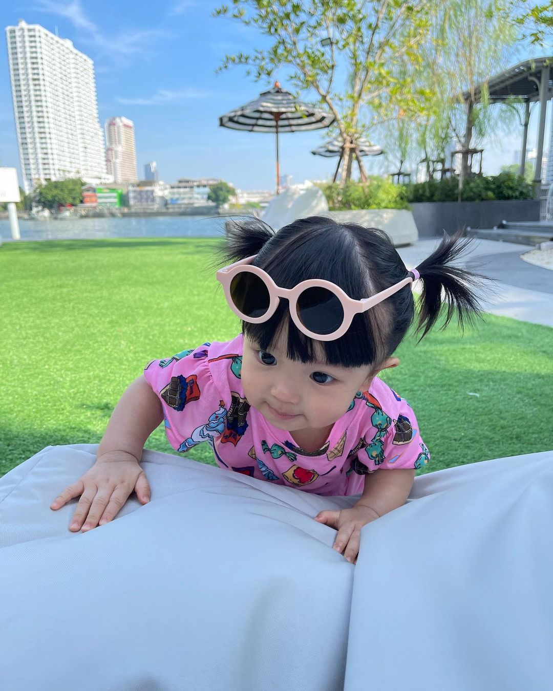 เนย - ปภาดา กลิ่นสุมาลย์