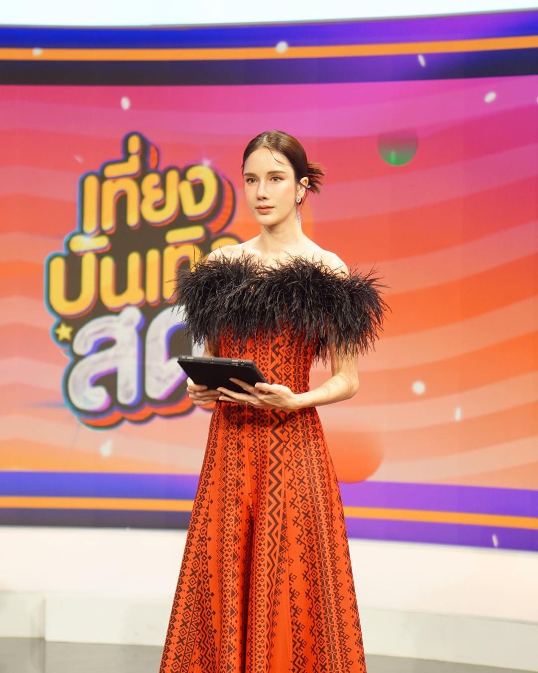 เนย - ปภาดา กลิ่นสุมาลย์