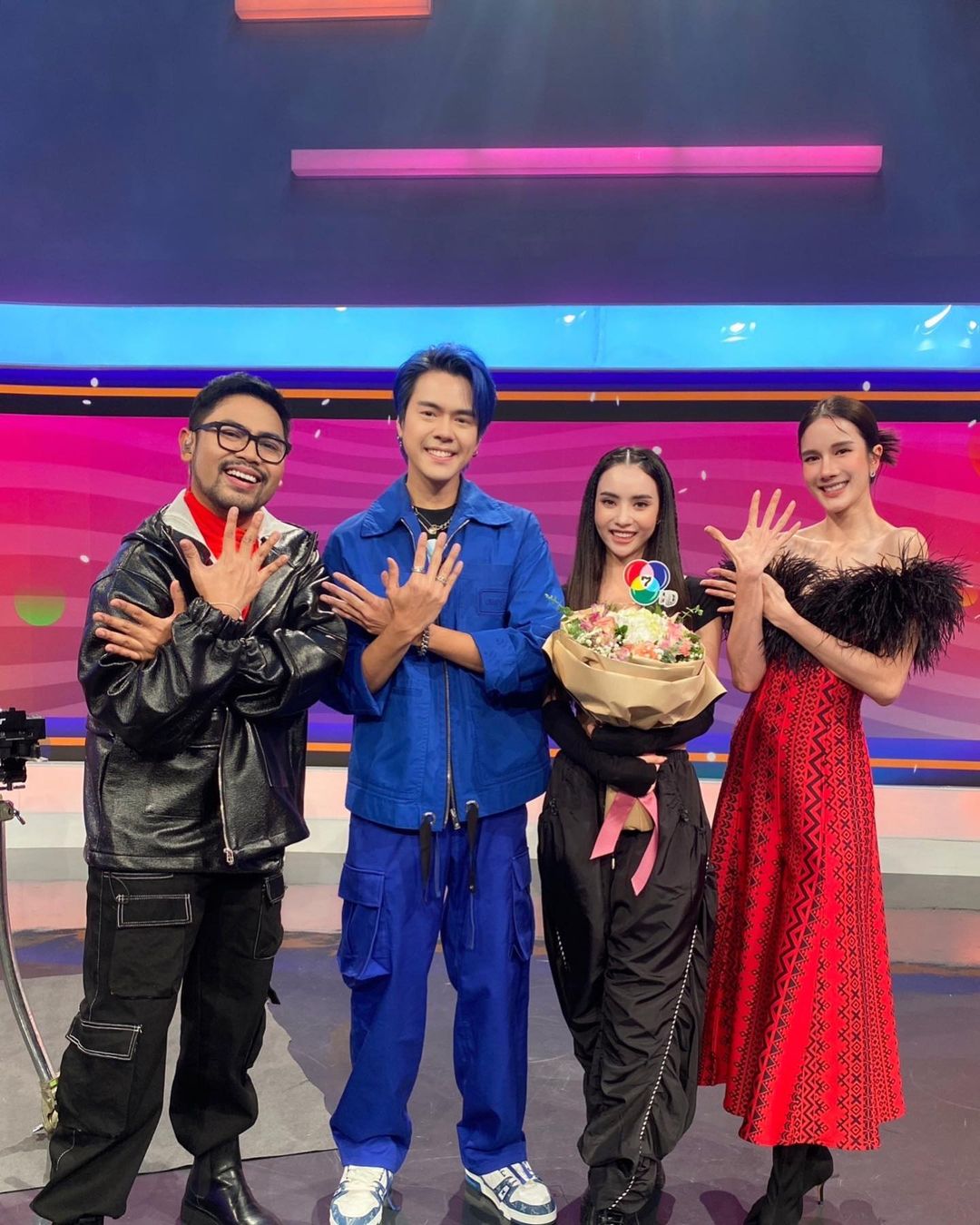 เนย - ปภาดา กลิ่นสุมาลย์