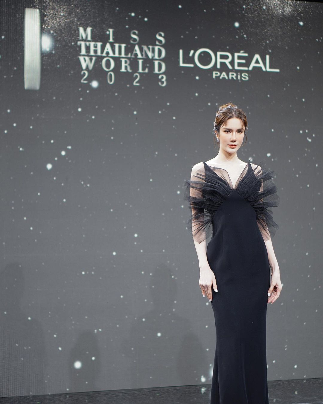 เนย - ปภาดา กลิ่นสุมาลย์