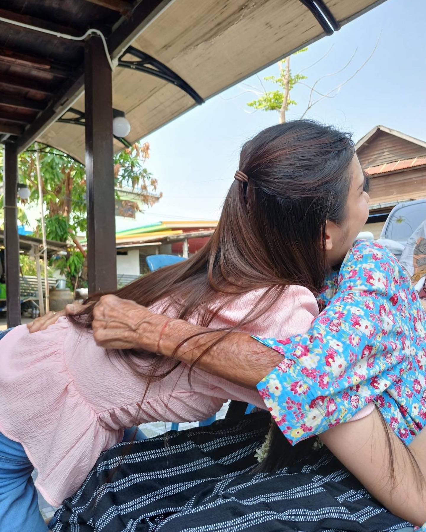 เนย - ปภาดา กลิ่นสุมาลย์