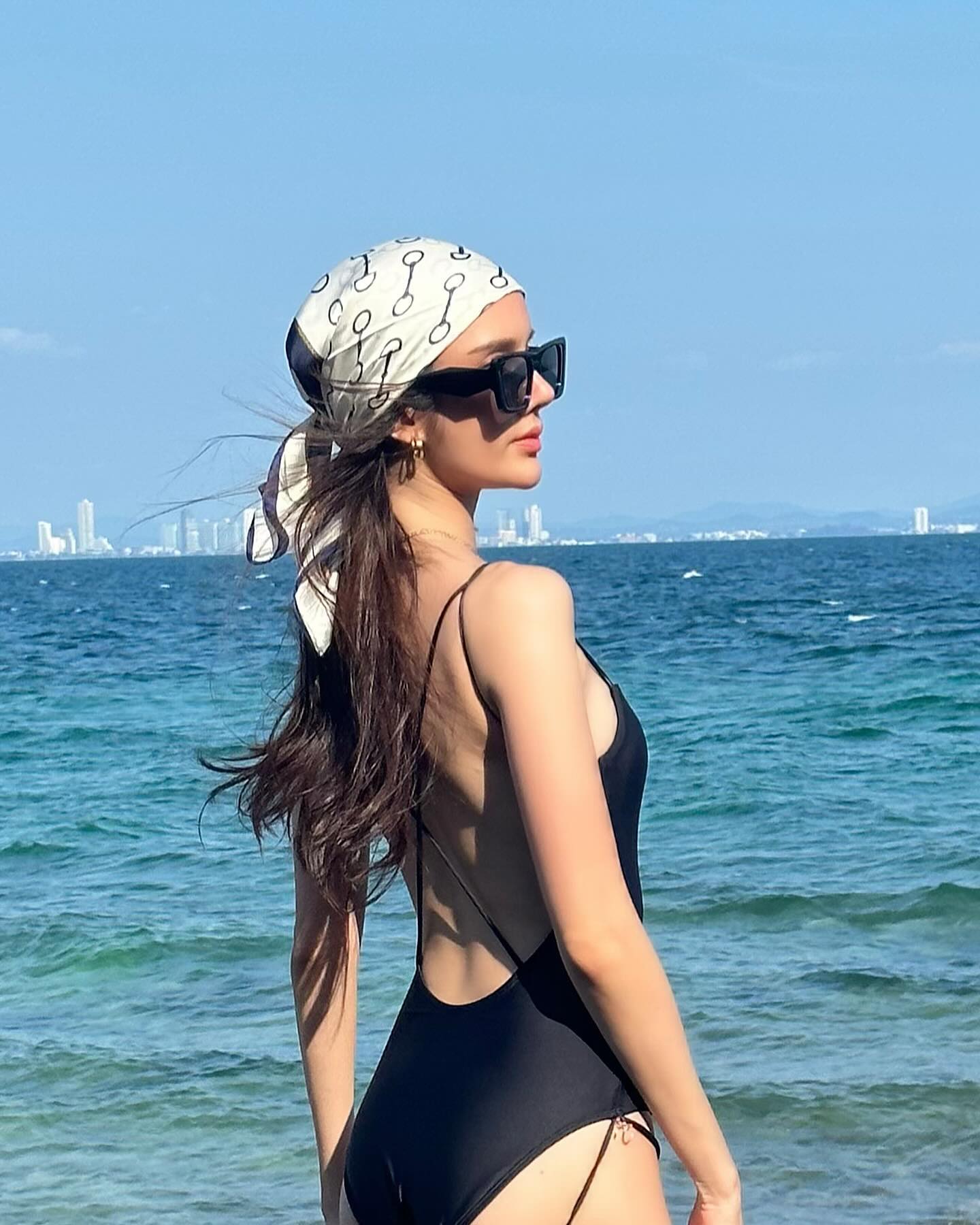 เนย - ปภาดา กลิ่นสุมาลย์