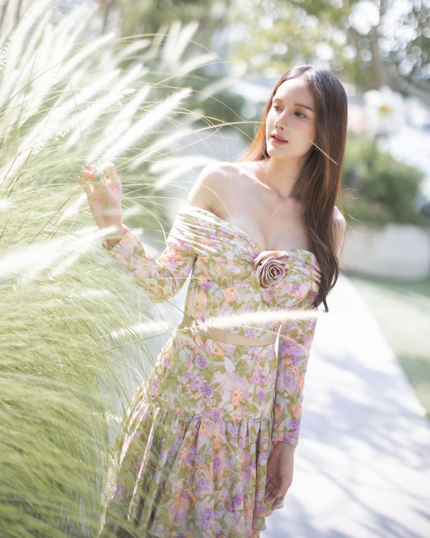 เนย - ปภาดา กลิ่นสุมาลย์