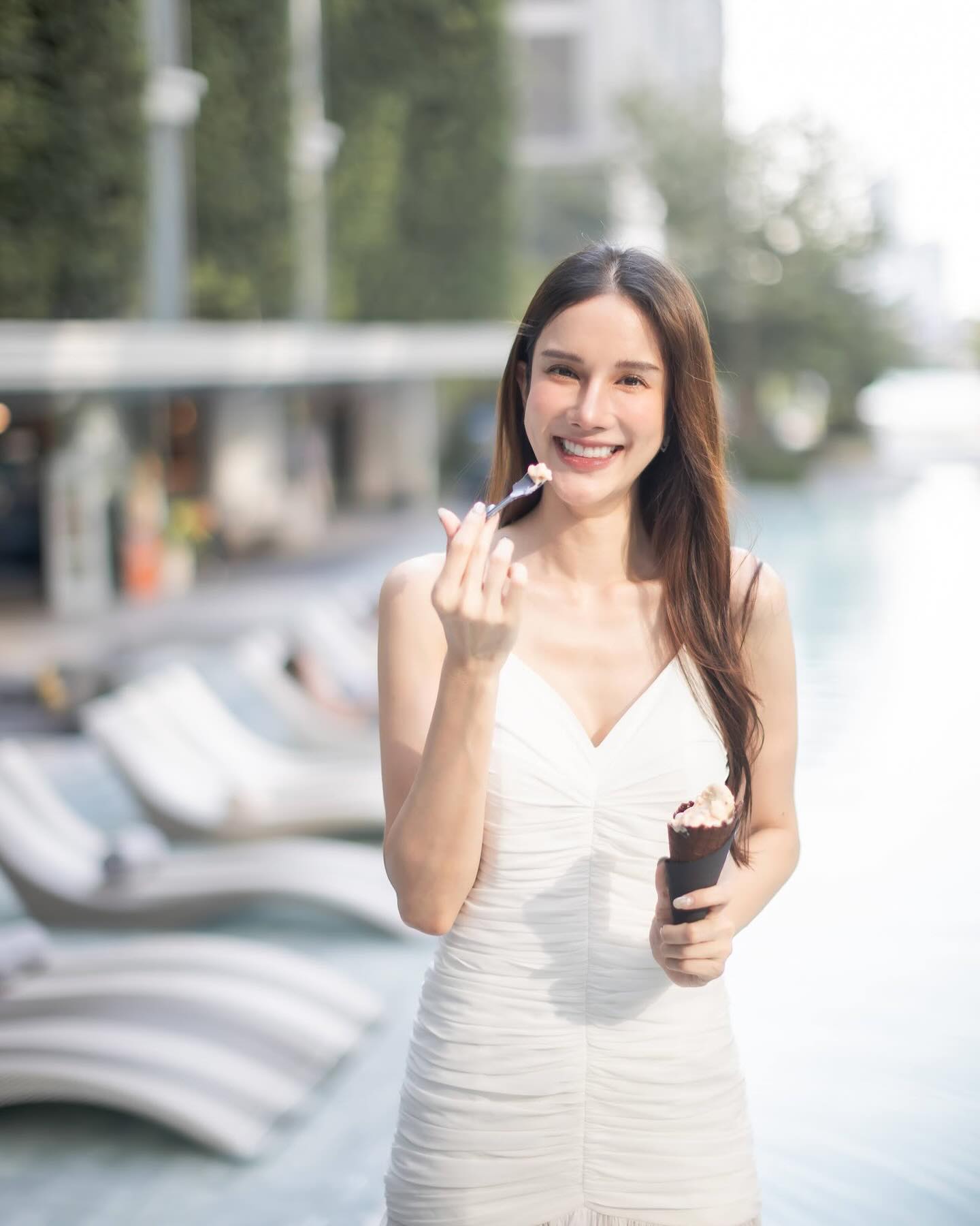 เนย - ปภาดา กลิ่นสุมาลย์