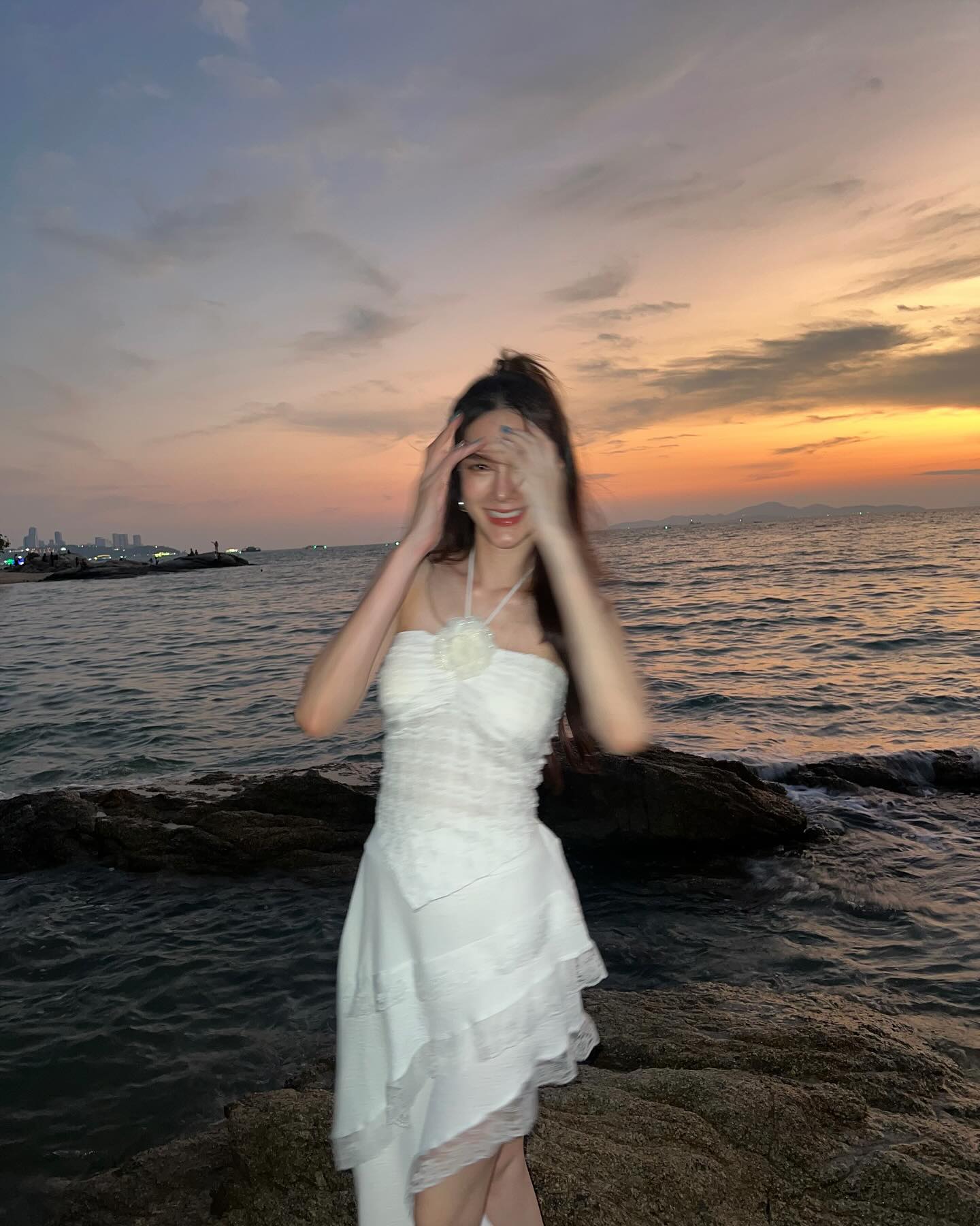 เนย - ปภาดา กลิ่นสุมาลย์