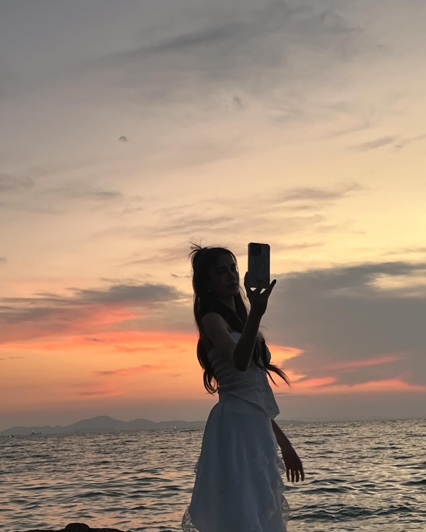 เนย - ปภาดา กลิ่นสุมาลย์