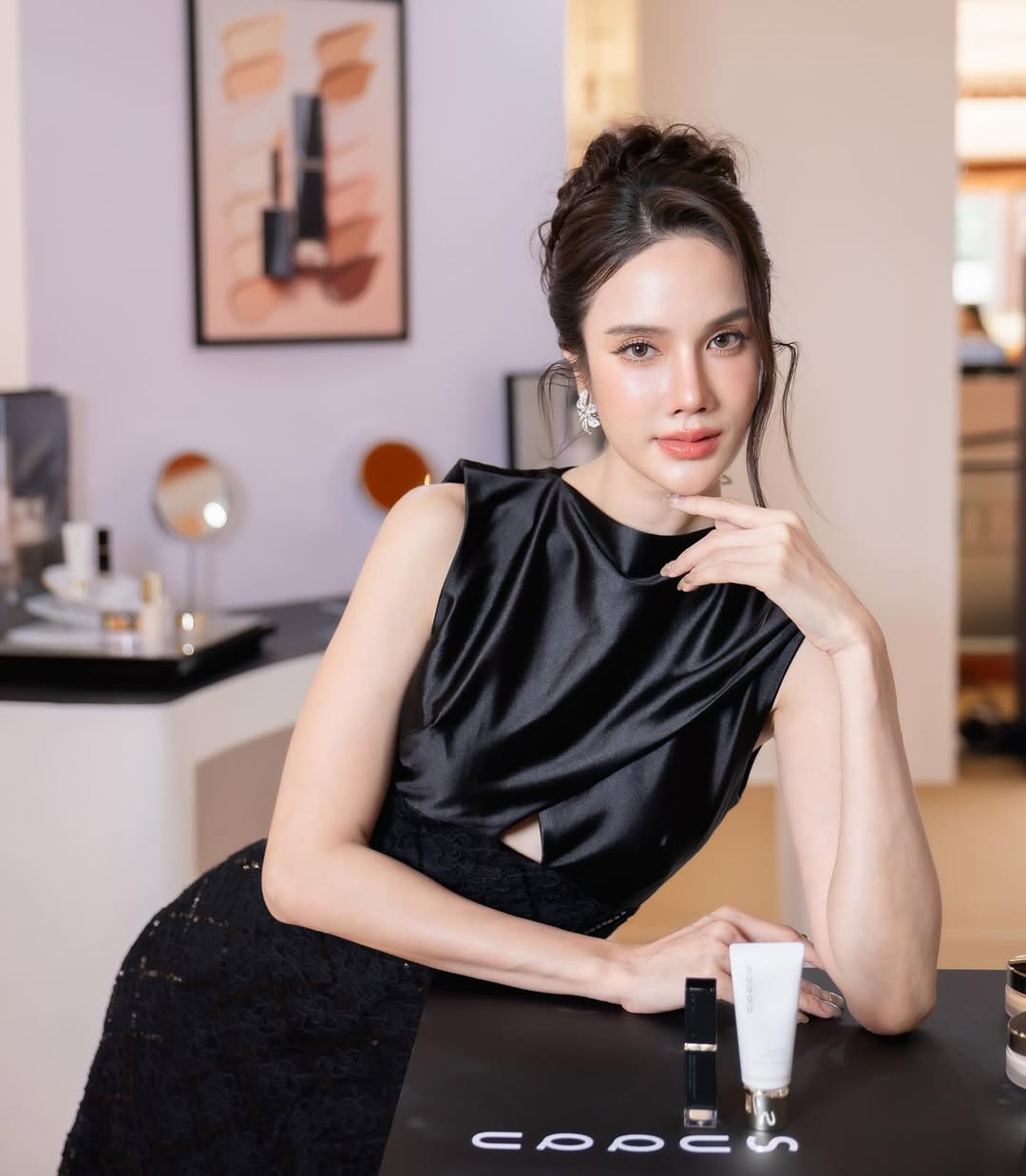 เนย - ปภาดา กลิ่นสุมาลย์