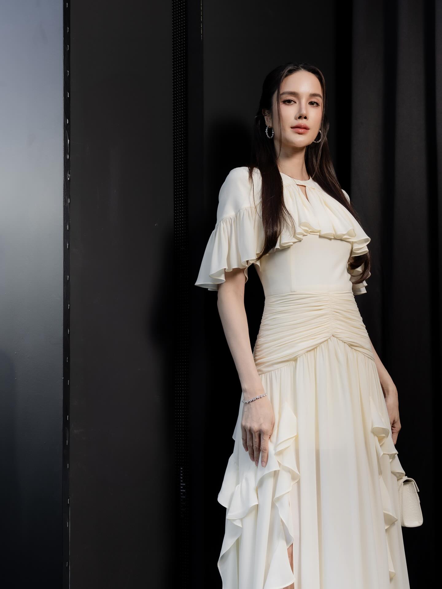 เนย - ปภาดา กลิ่นสุมาลย์