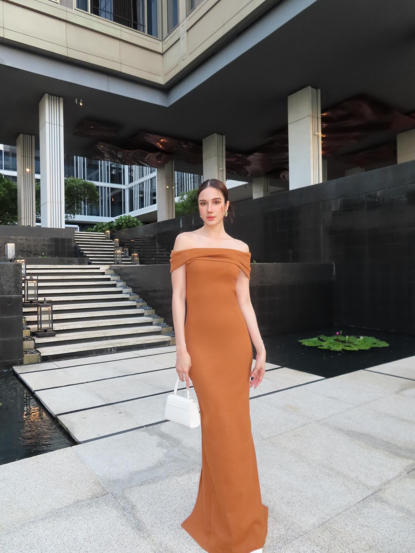 เนย - ปภาดา กลิ่นสุมาลย์