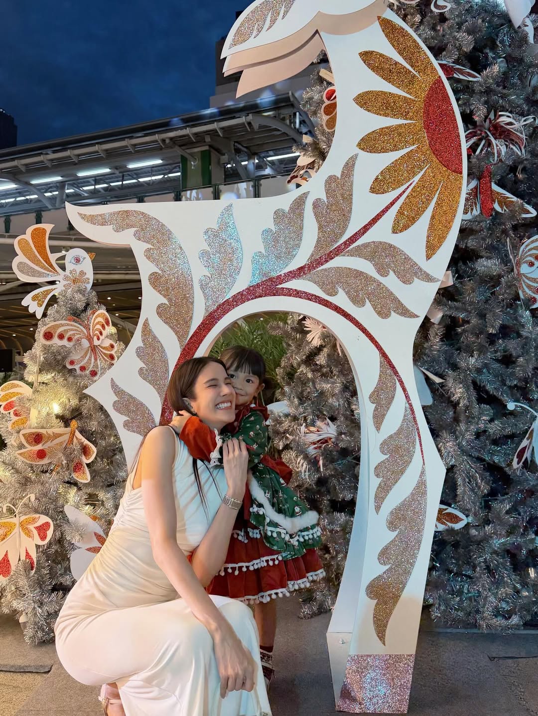 เนย - ปภาดา กลิ่นสุมาลย์