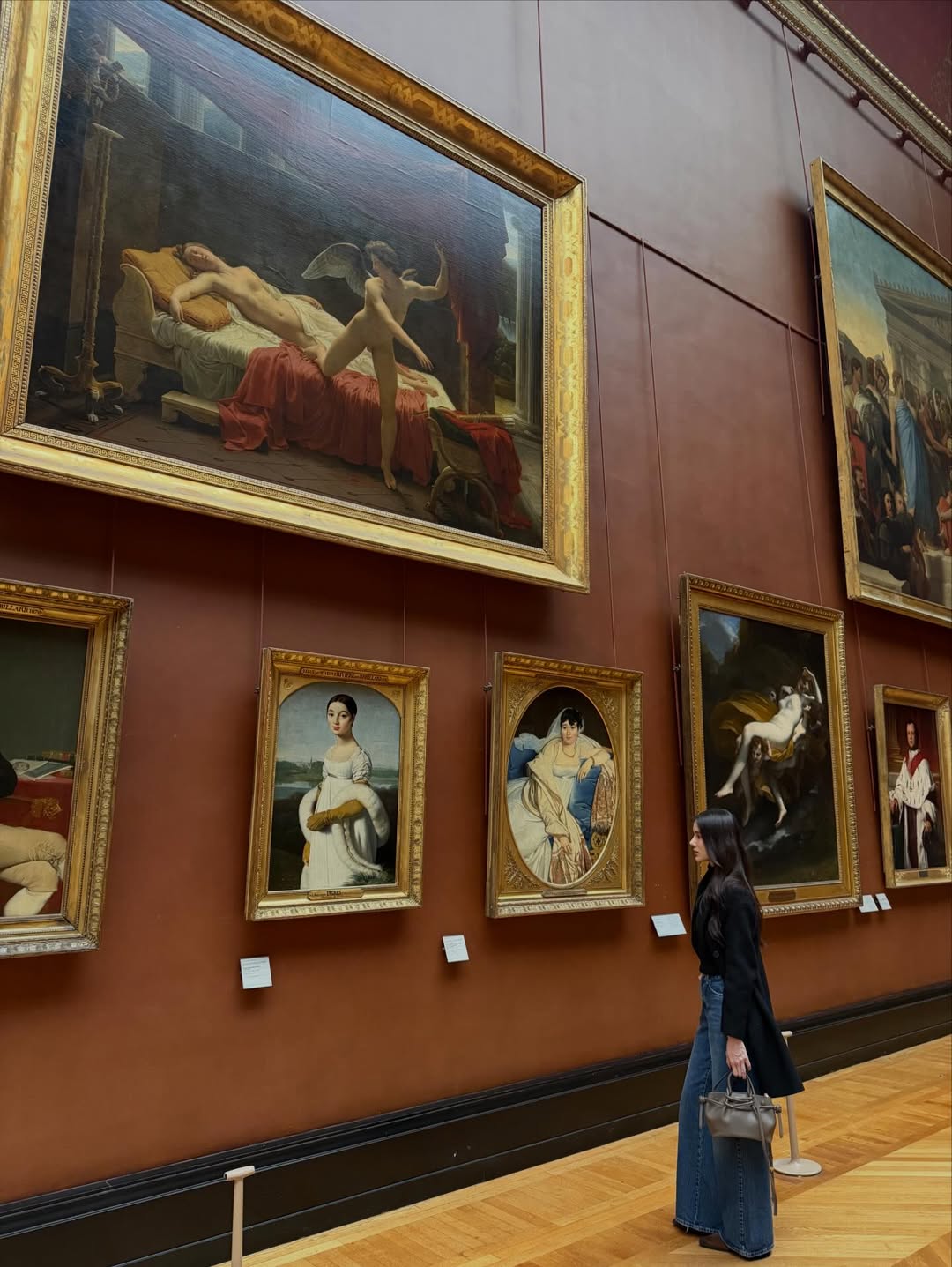 เนย - ปภาดา กลิ่นสุมาลย์