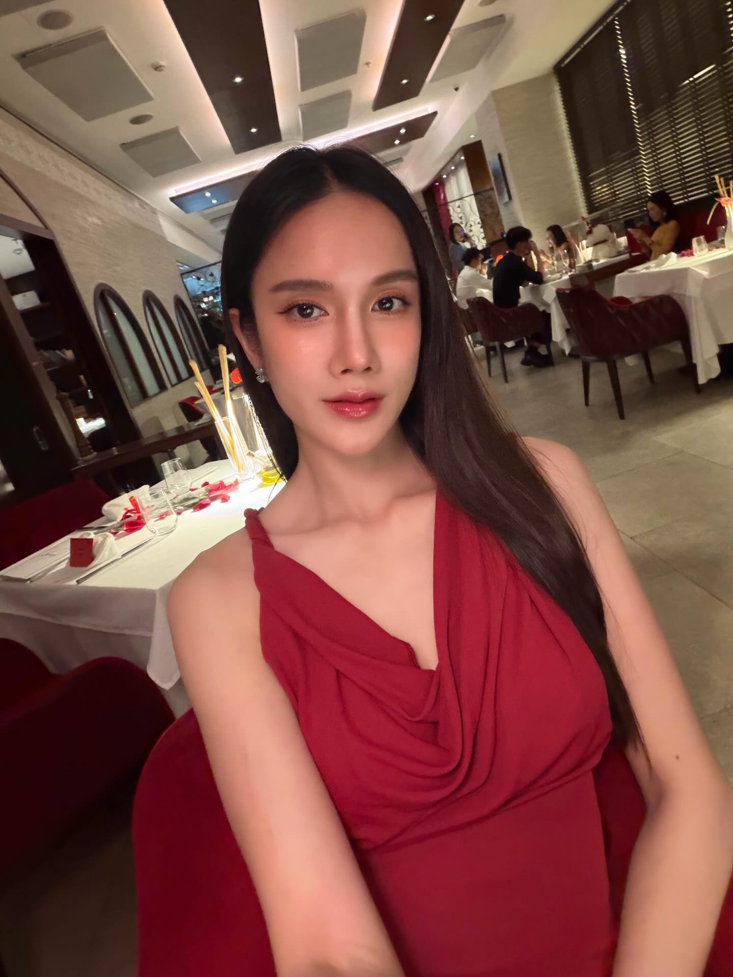 เนย - ปภาดา กลิ่นสุมาลย์