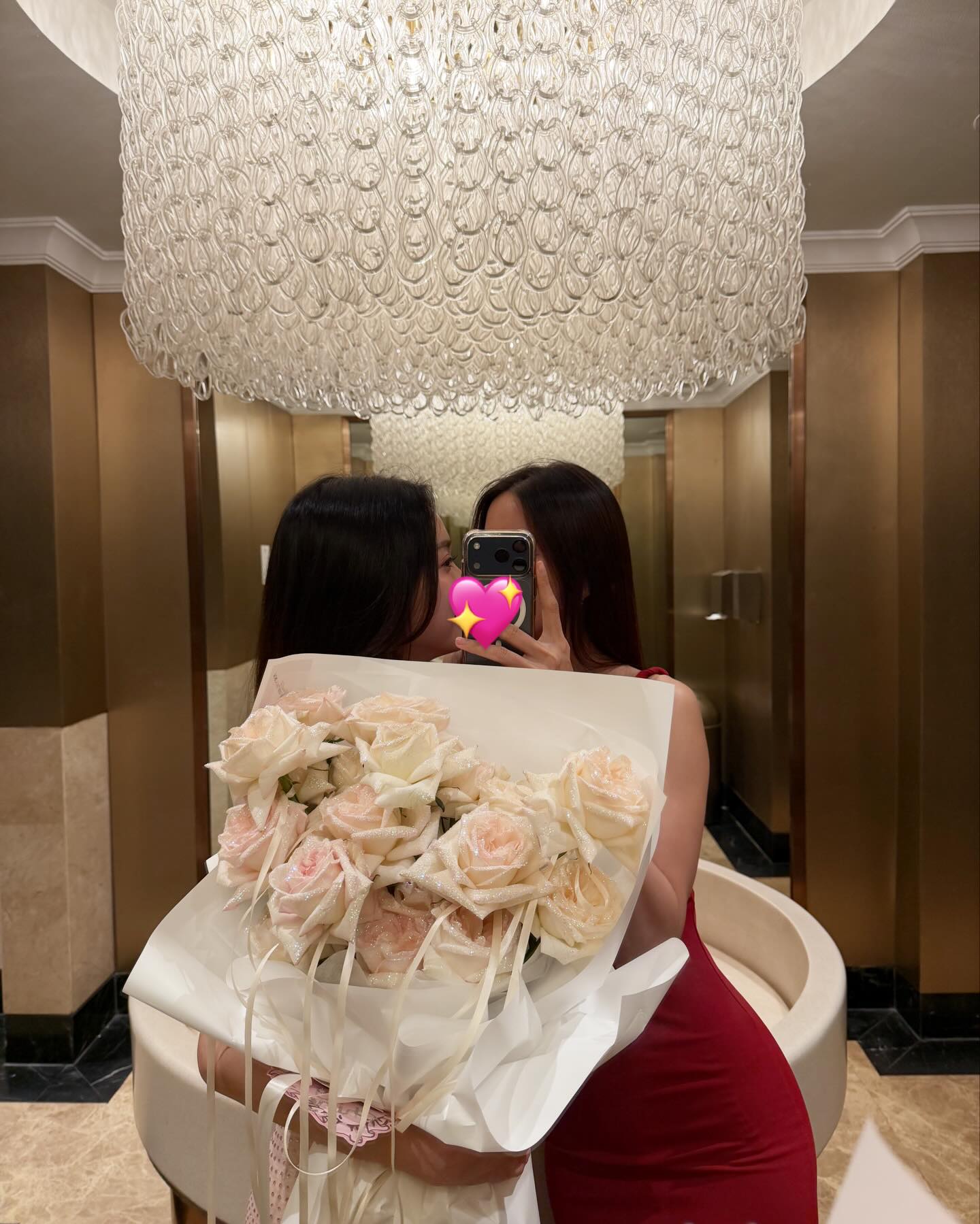 เนย - ปภาดา กลิ่นสุมาลย์