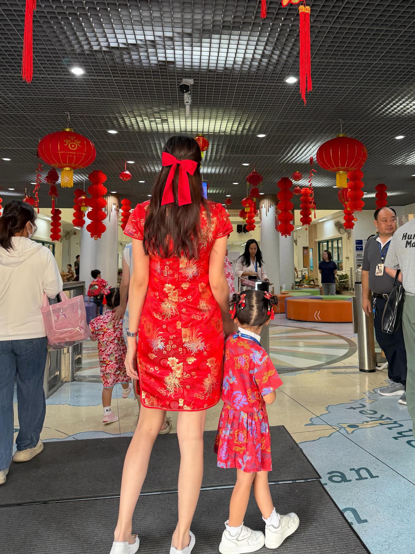 เนย - ปภาดา กลิ่นสุมาลย์