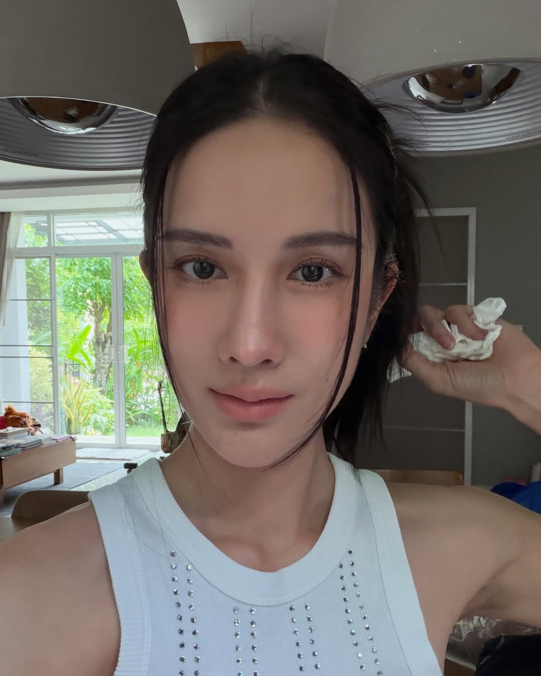 เนย - ปภาดา กลิ่นสุมาลย์