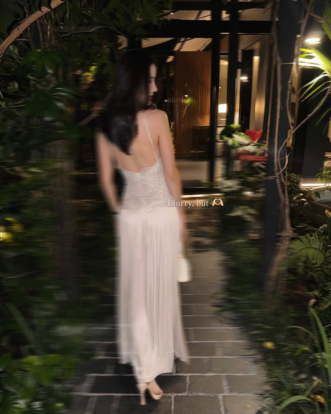 เนย - ปภาดา กลิ่นสุมาลย์