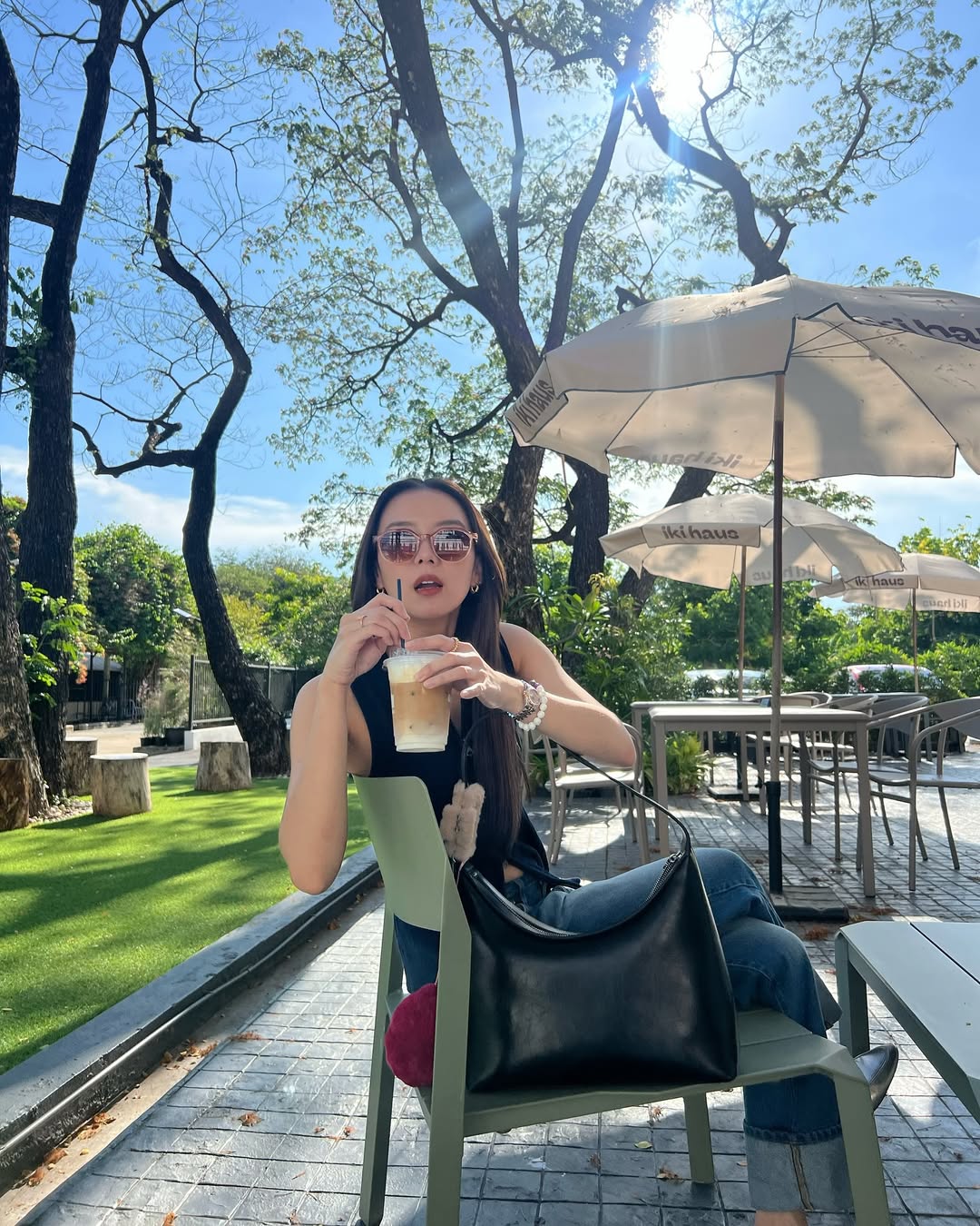 แพรวา - ณิชาภัทร ฉัตรชัยพลรัตน์
