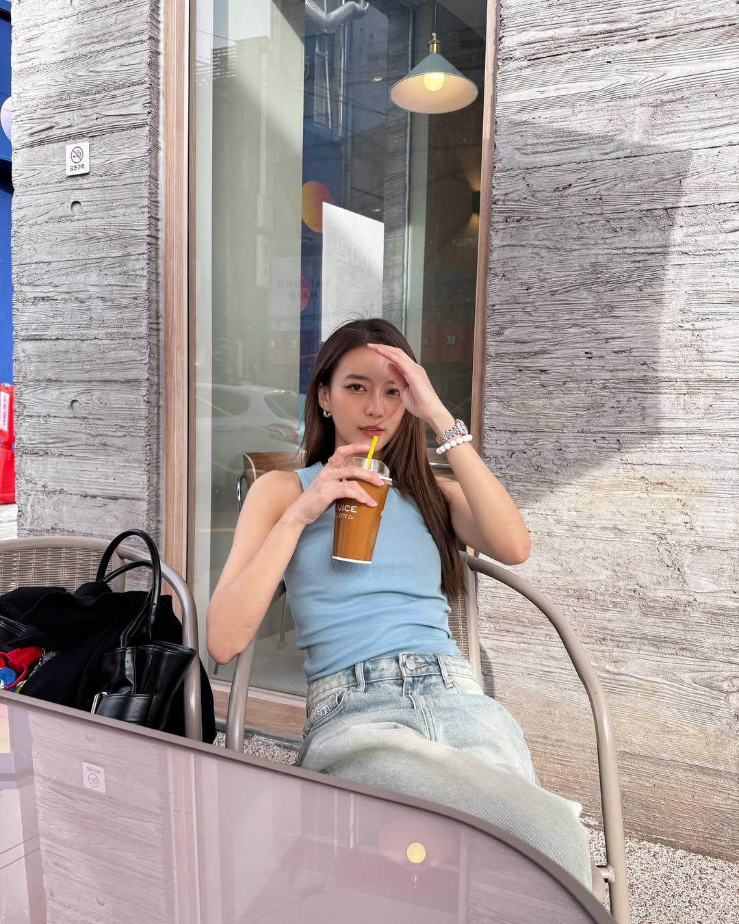 แพรวา - ณิชาภัทร ฉัตรชัยพลรัตน์