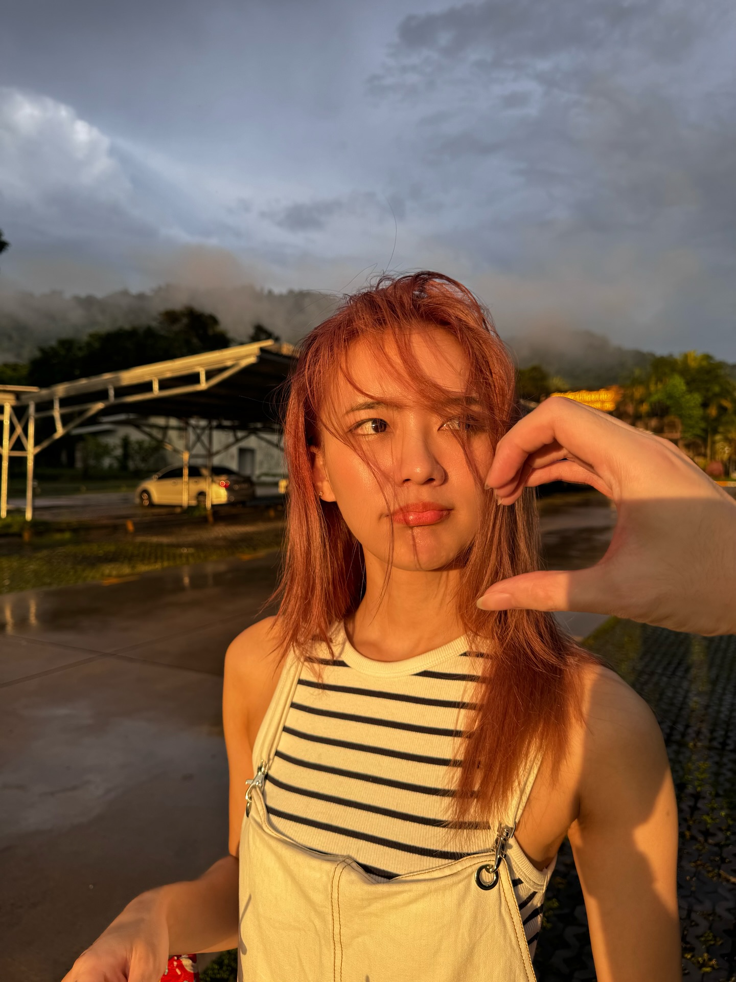 แพรวา - ณิชาภัทร ฉัตรชัยพลรัตน์