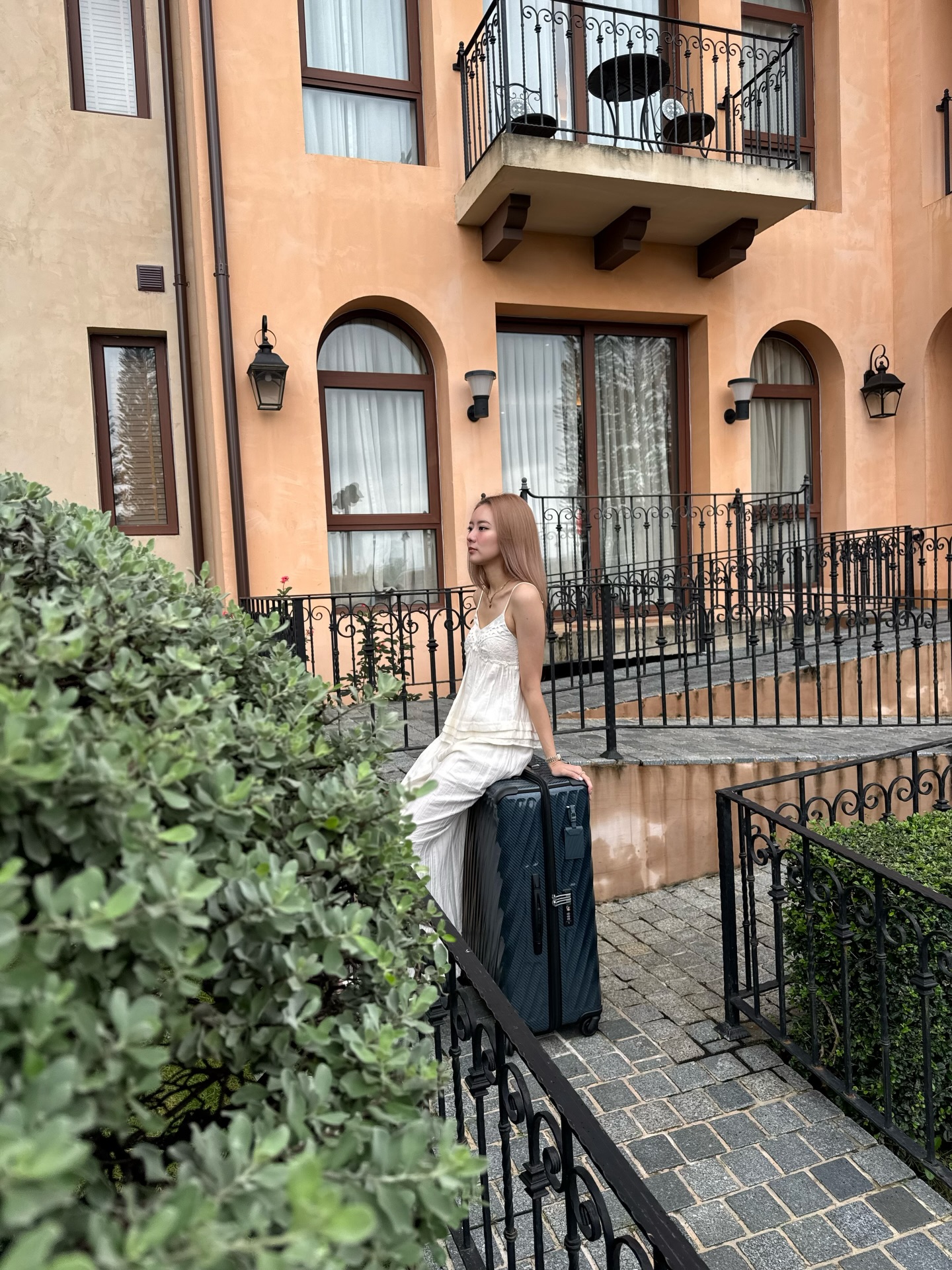 แพรวา - ณิชาภัทร ฉัตรชัยพลรัตน์