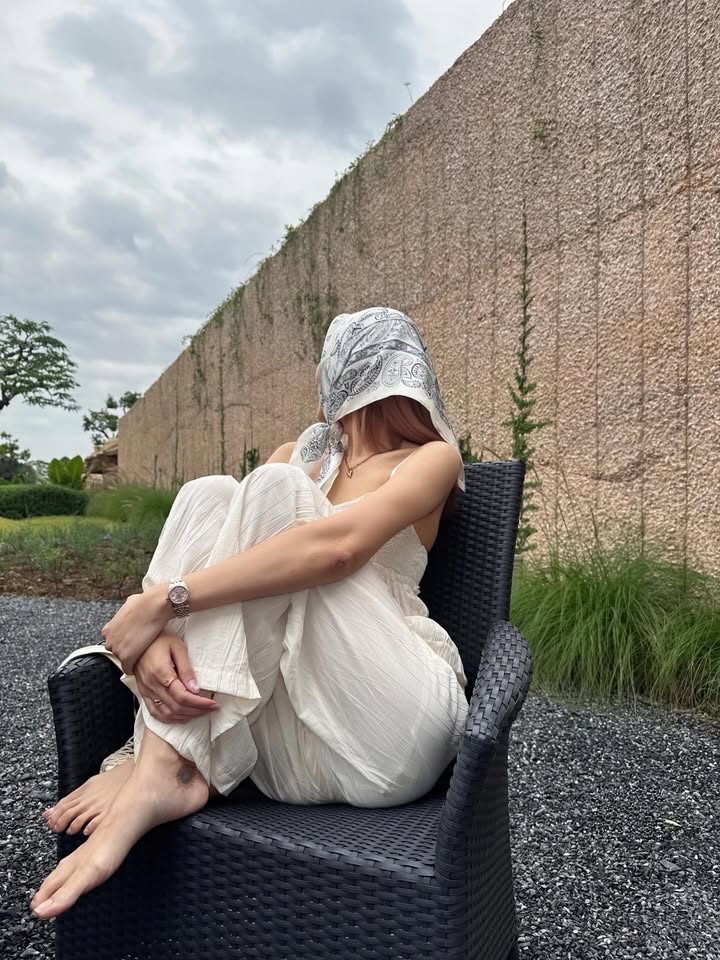 แพรวา - ณิชาภัทร ฉัตรชัยพลรัตน์