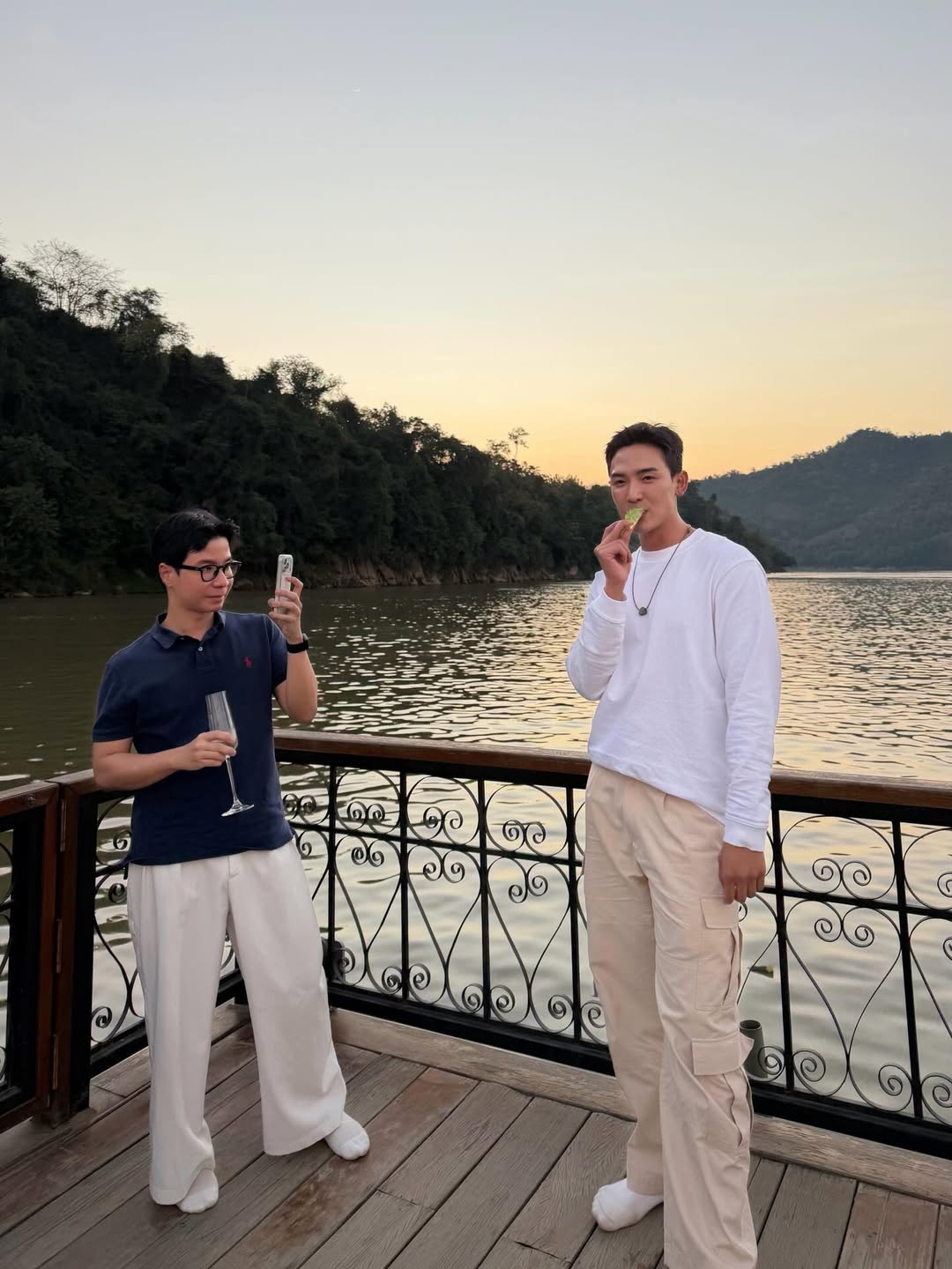 แพรวา - ณิชาภัทร ฉัตรชัยพลรัตน์