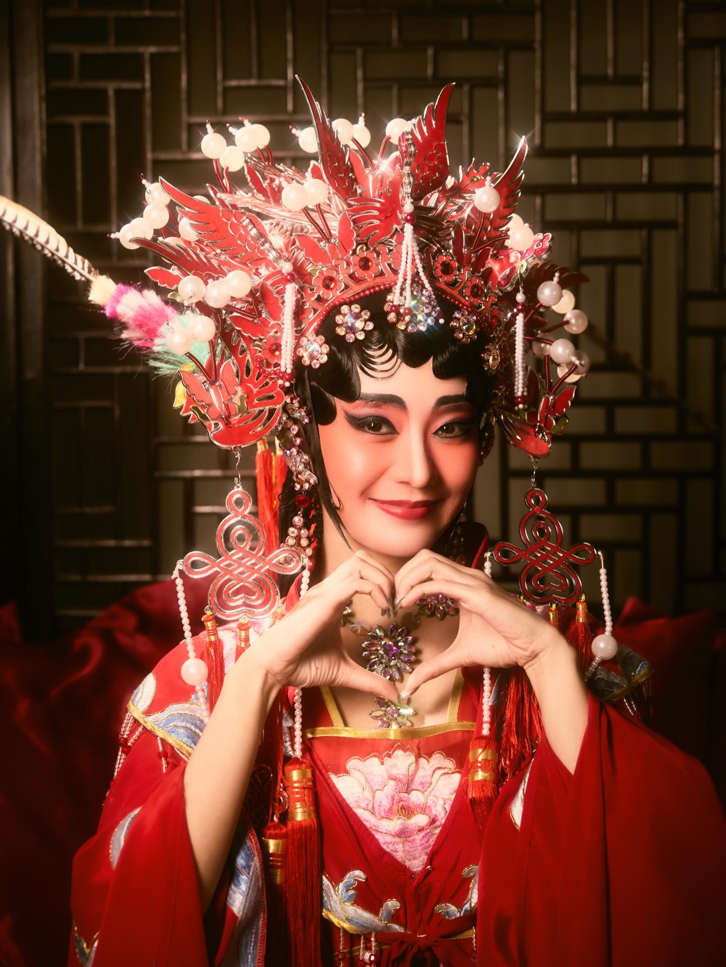 แพรวา - ณิชาภัทร ฉัตรชัยพลรัตน์