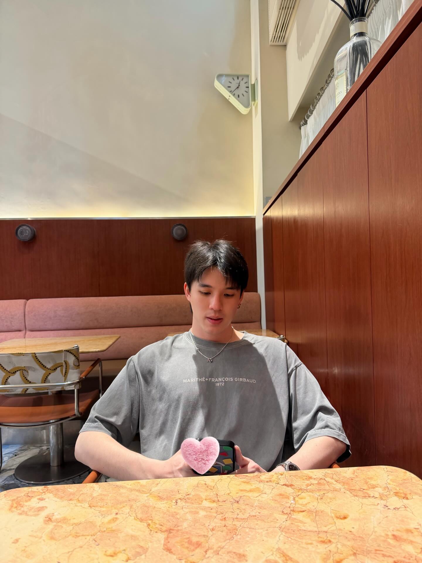 แพรวา - ณิชาภัทร ฉัตรชัยพลรัตน์