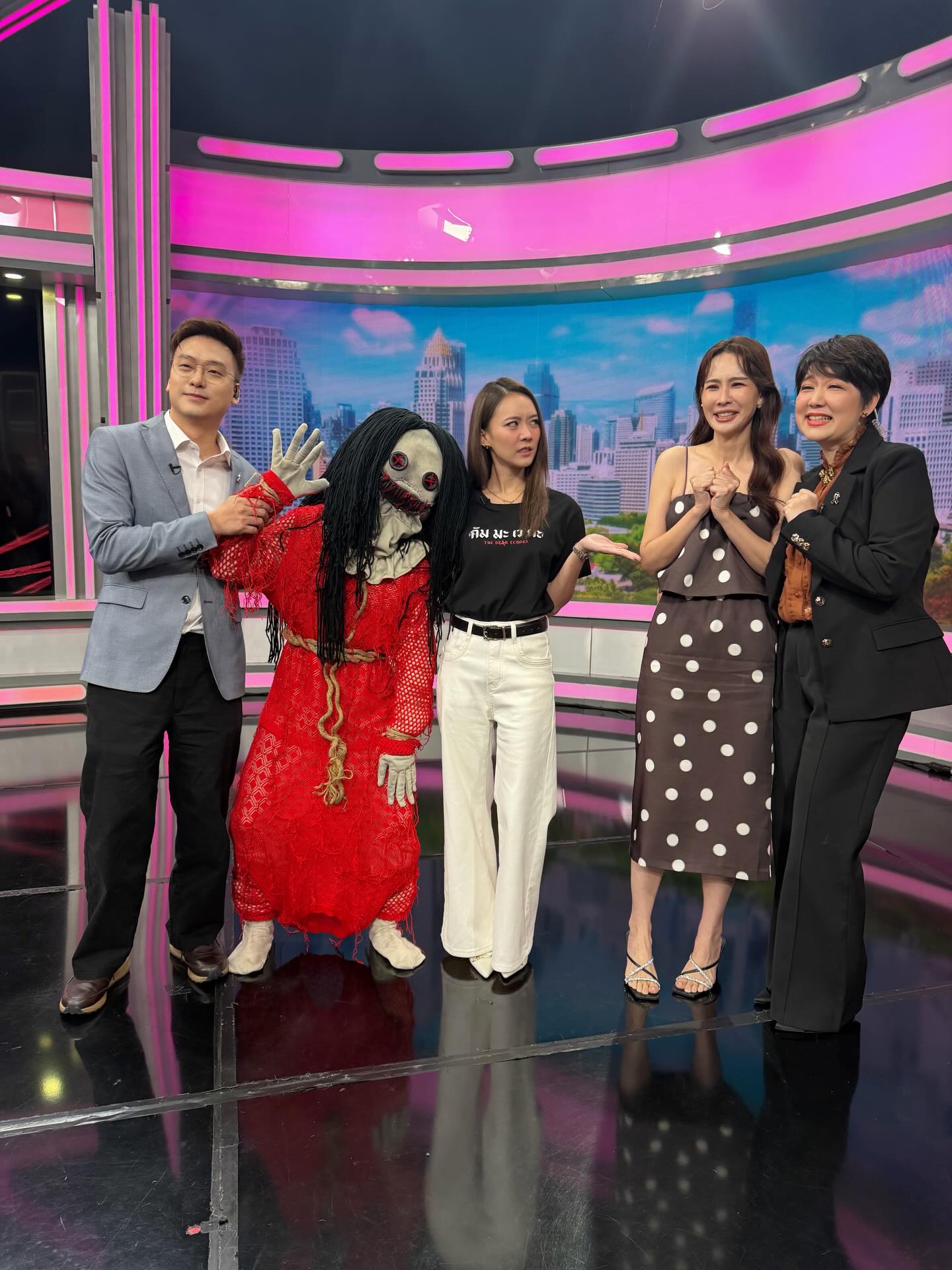 แพรวา - ณิชาภัทร ฉัตรชัยพลรัตน์