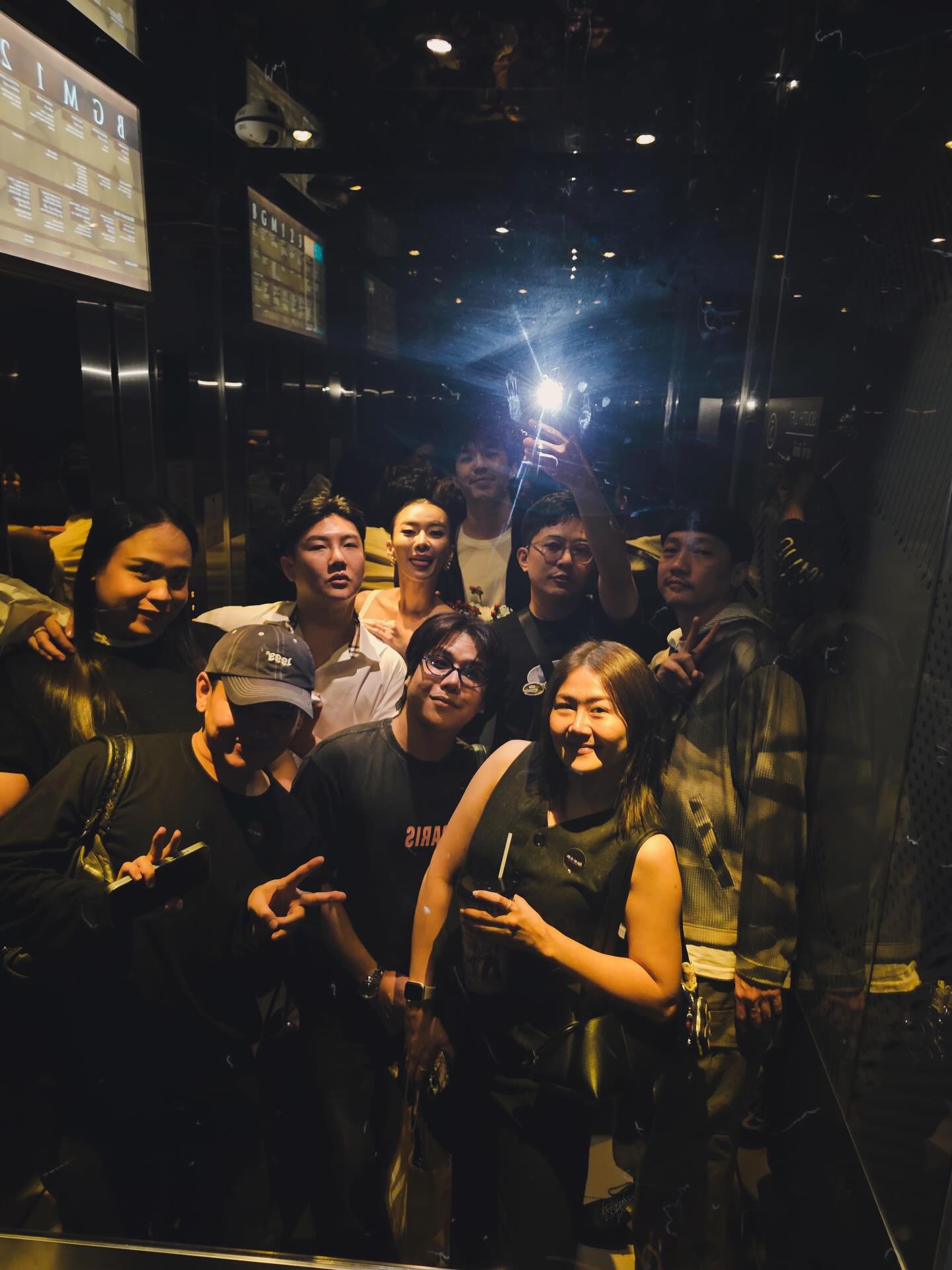 แพรวา - ณิชาภัทร ฉัตรชัยพลรัตน์