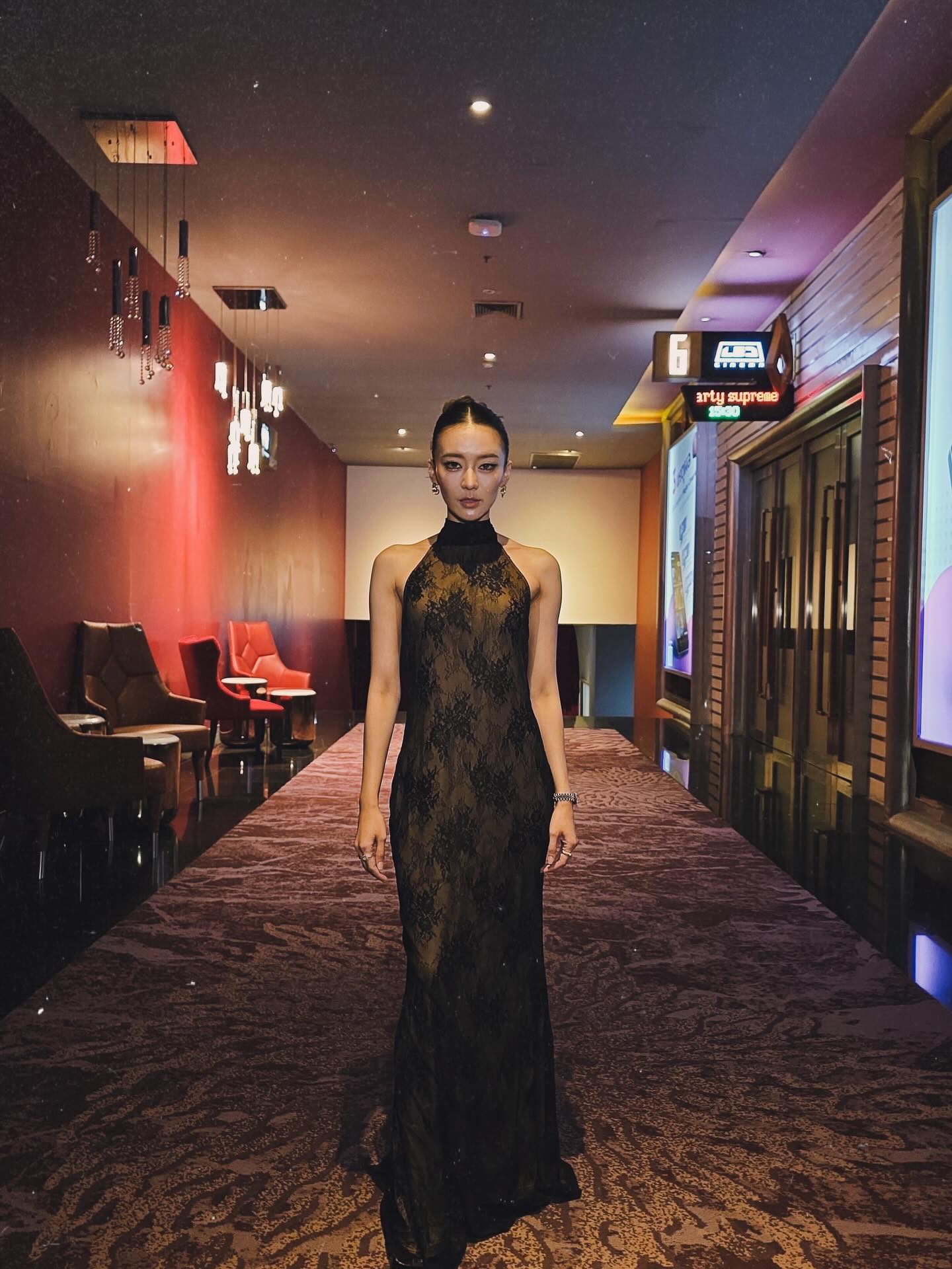 แพรวา - ณิชาภัทร ฉัตรชัยพลรัตน์