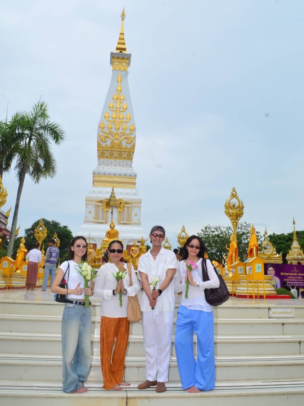 แพรวา - ณิชาภัทร ฉัตรชัยพลรัตน์
