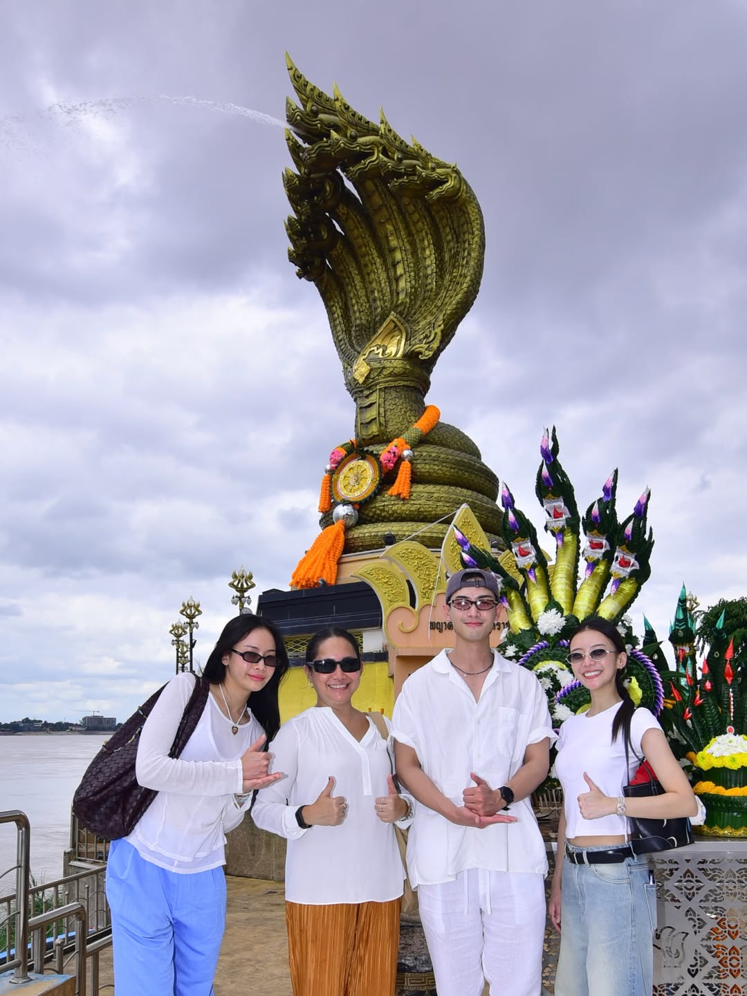 แพรวา - ณิชาภัทร ฉัตรชัยพลรัตน์