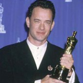 ทอม แฮงค์ส คว้าตำแหน่งพระเอกขวัญใจคอหนังปี 2002