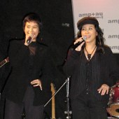 บรรยากาศเปิดตัว แอม-อุ๊ ดูโอ้หญิงคู่ใหม่กับเพลงฟังสบาย