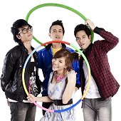 เดอะ แคนดี้ส์ ร่วมงาน แพนเค้ก ในเพลงกวนๆ เป็นห่วง
