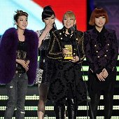 4 สาว ทูเอนี่วัน โกยรางวัลทั้งเล็กใหญ่ในงาน MAMA 2010