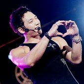เรน จัดเต็มบนเวที พัทยา อินเตอร์เนชั่นแนล มิวสิคฯ 2011