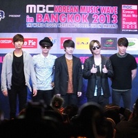 22 ศิลปินเกาหลีร่วมส่งความสนุกใน Korean Music Wave