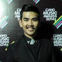สงกรานต์ รู้สึกเป็นเกียรติ ร้องเพลง สมรภูมิสุดท้าย